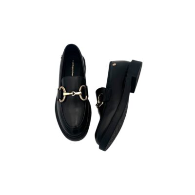 Copenhagen shoes: klassisen kauniit & aina upeat mustat nahka loaferit.