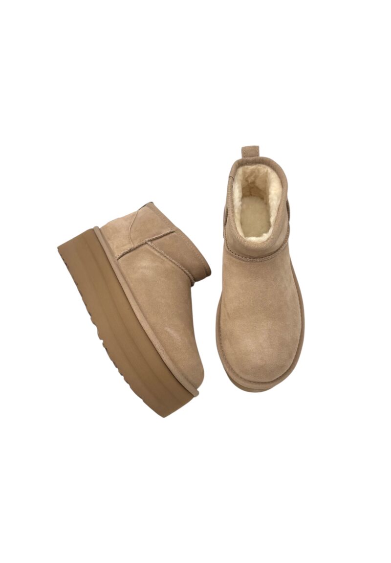 UGG: huippu mageet vaaleat hiekan sävyiset ultra classic mini platform nilkkurit.