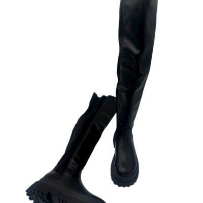 Buffalo: rouheat & rokkaavat paksupohjaiset mustat Pluto ylipolven saappaat.