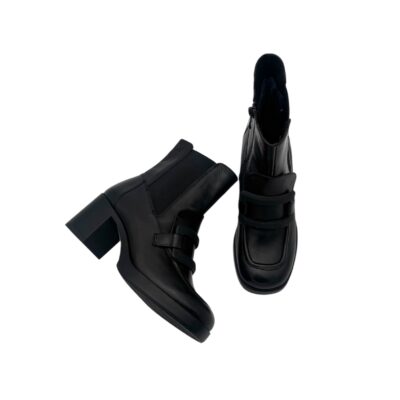 Caprice: persoonalliset & pehmeänahkaiset mustat nahkanilkkurit.