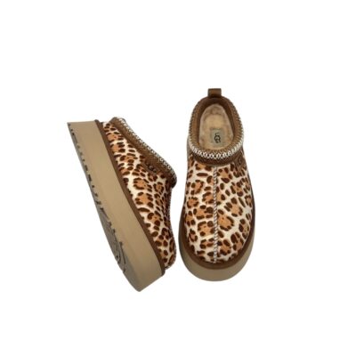 UGG: hurjan herkulliset paksumpi pohjaiset leopardi kuosiset tazz plains töpsykkäät