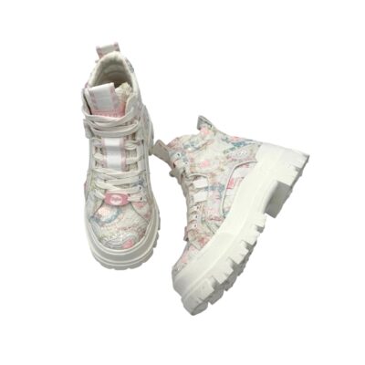 Buffalo: uskomattoman upeat pitsi ja paljetti kuorrutteiset Aspha platform nilkkurit