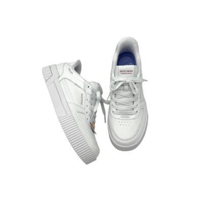 Skechers: trendikkäät kokovalkoiset slip-ins tennarit