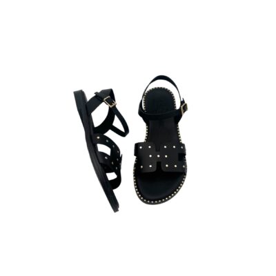 Oh! My Sandals: trendikkäät niittisomisteiset mustat sandaalit