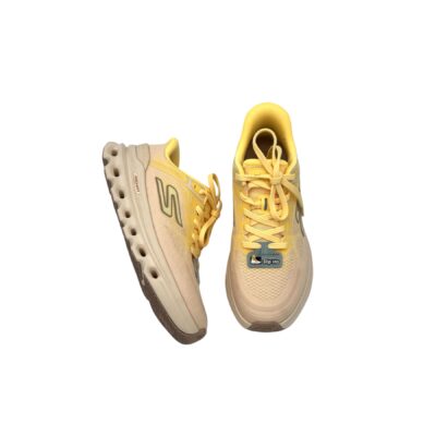 Skechers: herkulliset keltaiset glide step slip-ins lenkkarit