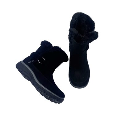 Skechers: helpot & mukavat mustat slip-ins saappaat