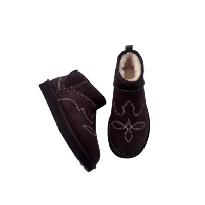 UGG: trendikkäät tumman ruskeat Ultra Mini Western nilkkurit