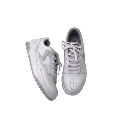 Skechers: reippaat & raikkaat valkoiset nahka tennarit